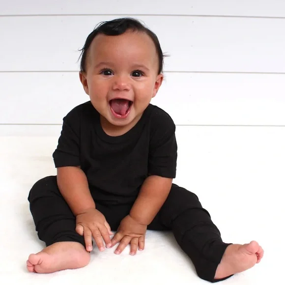 Ready Set Rompers. Front Opening. 2-3T - Picture 15 of 15